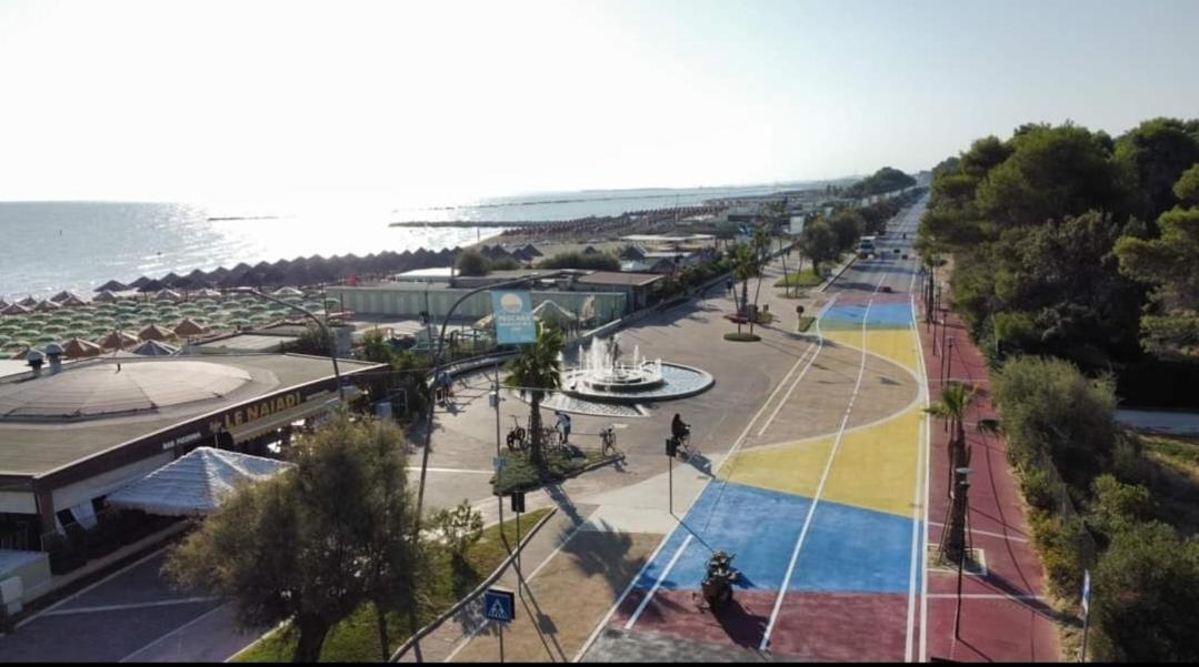 Appartamento Nuovissimo Ad Un Passo Dal Mare Montesilvano Marina Exterior foto
